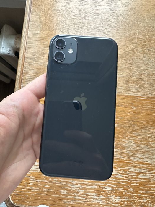 IPhone 11 64 Айфон в гарному стані