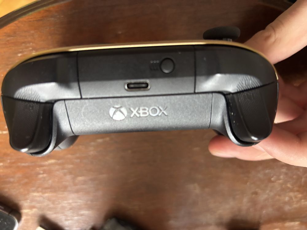 Джойстик Геймпад Microsoft Xbox Series X/S з акамулятором