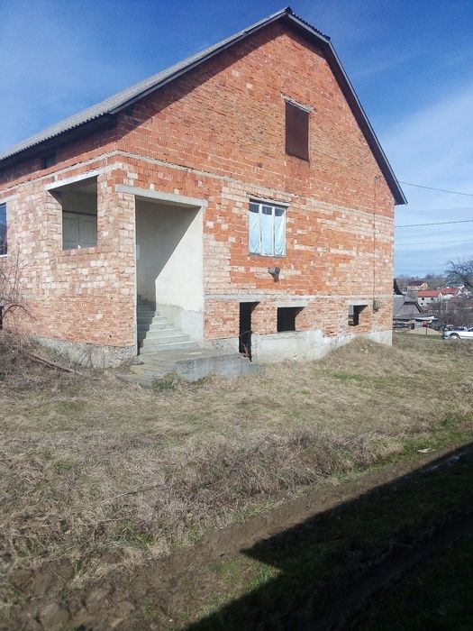 Продам новобудову