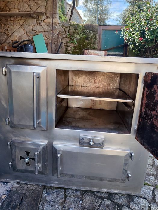 Fogão a lenha em inox