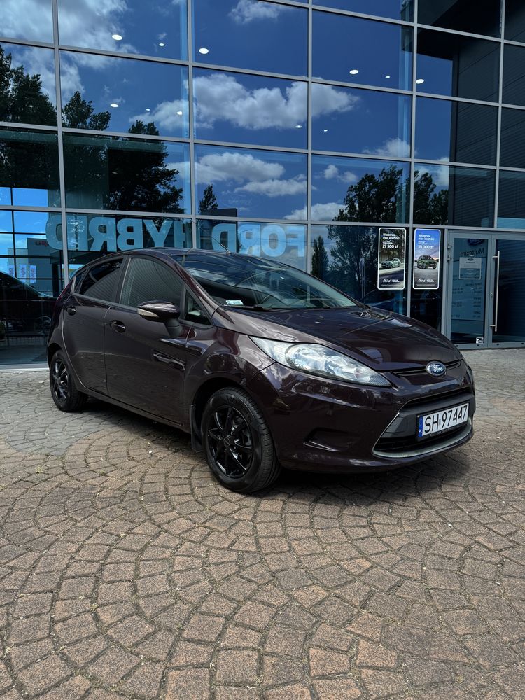 Ford Fiesta mk7 2011 rok rezerwacja