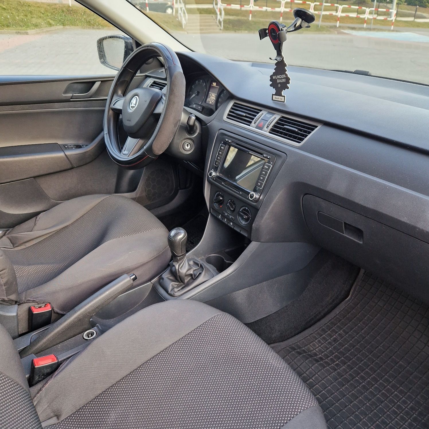 Skoda rapid 1.2 lpg