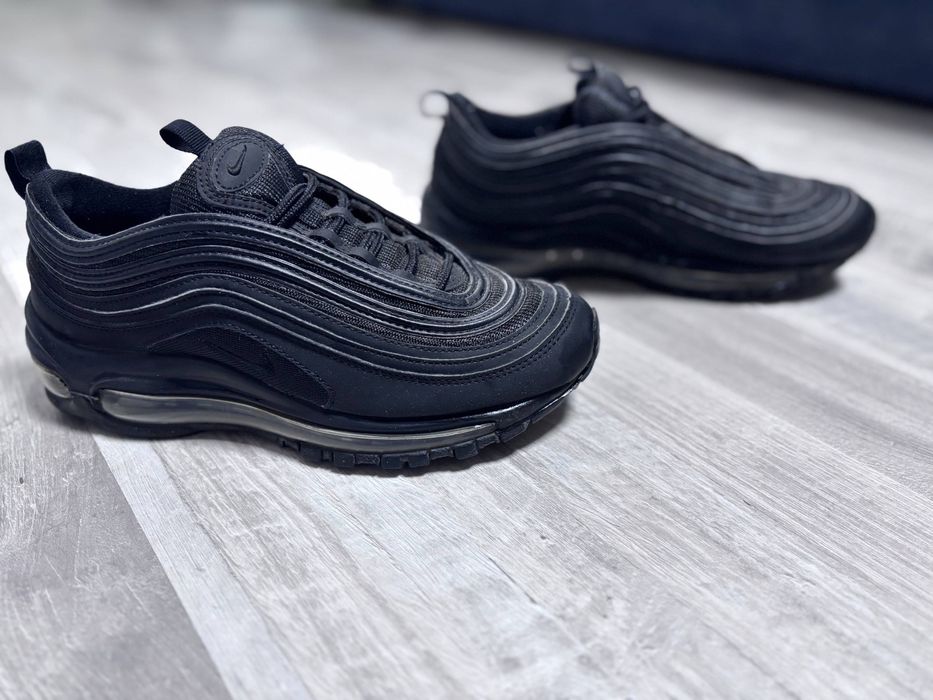 Кросовки найк розмер 38 состояние хорошее , отправка по предоплате 150