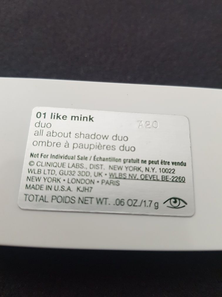 Clinique All about Shadow duo 01 like mink