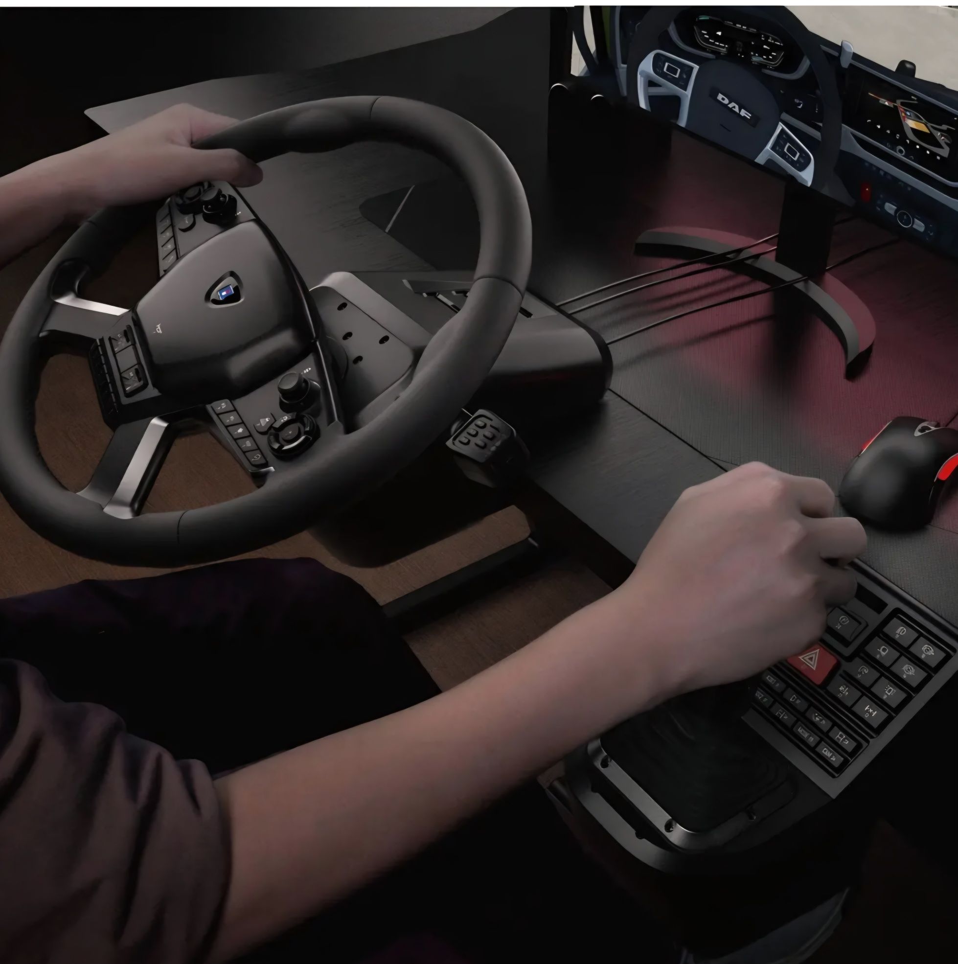 Kierownica Hori Force Feedback Truck Control System HPC-044E z pedałam