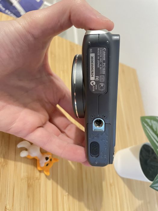 Canon PowerShot SX220 HS