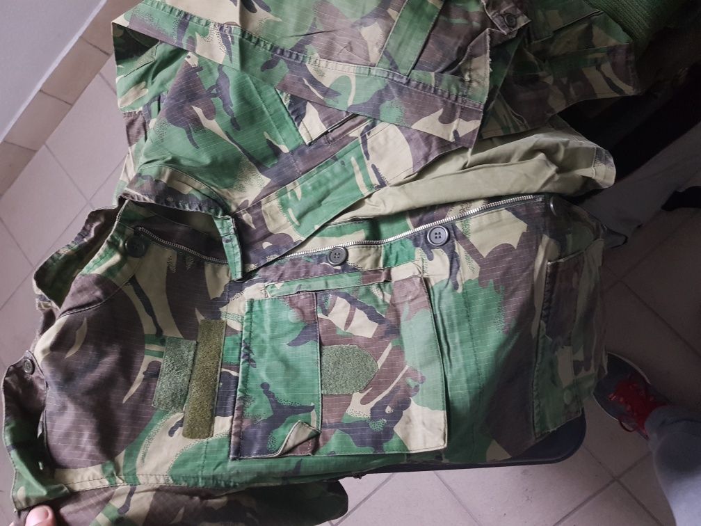 Dolmam Militar  (Camuflado) n⁰ 4 actual  e modelo antigo