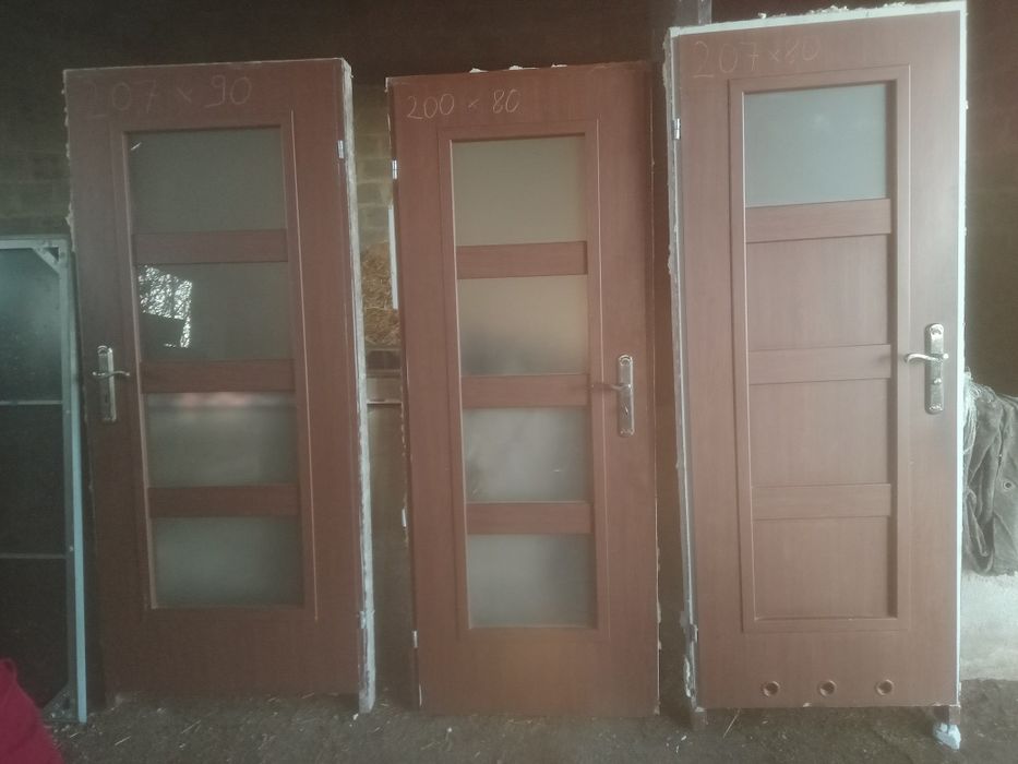 Drzwi brązowe z ościeżnicą 70 cm 80 cm 90 cm