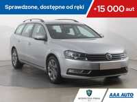 Volkswagen Passat 1.6 TDI, Navi, Klimatronic, Tempomat, Parktronic,