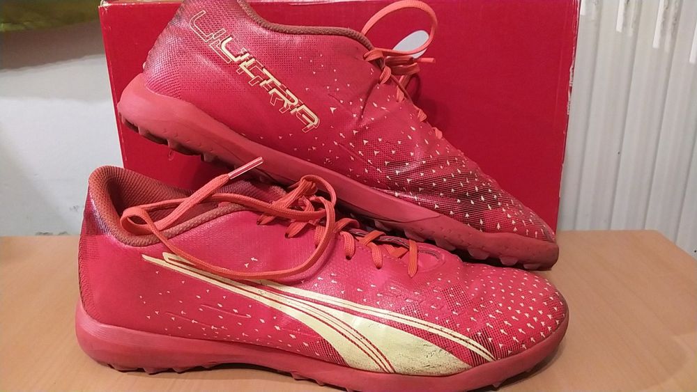 Buty piłkarskie turfy Ultra Play TT Puma