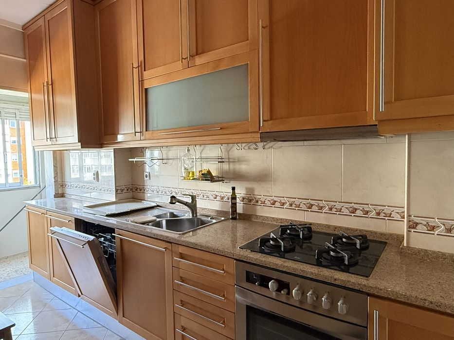 Cozinha completa - eletrodomésticos incluídos