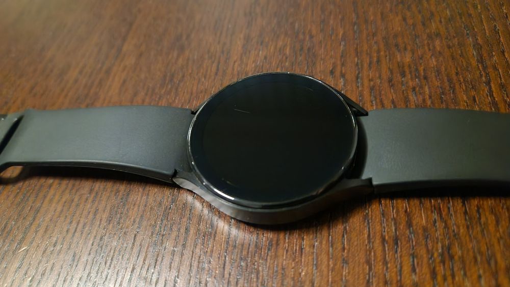 Samsung Galaxy Watch 4 44 mm LTE na gwarancji