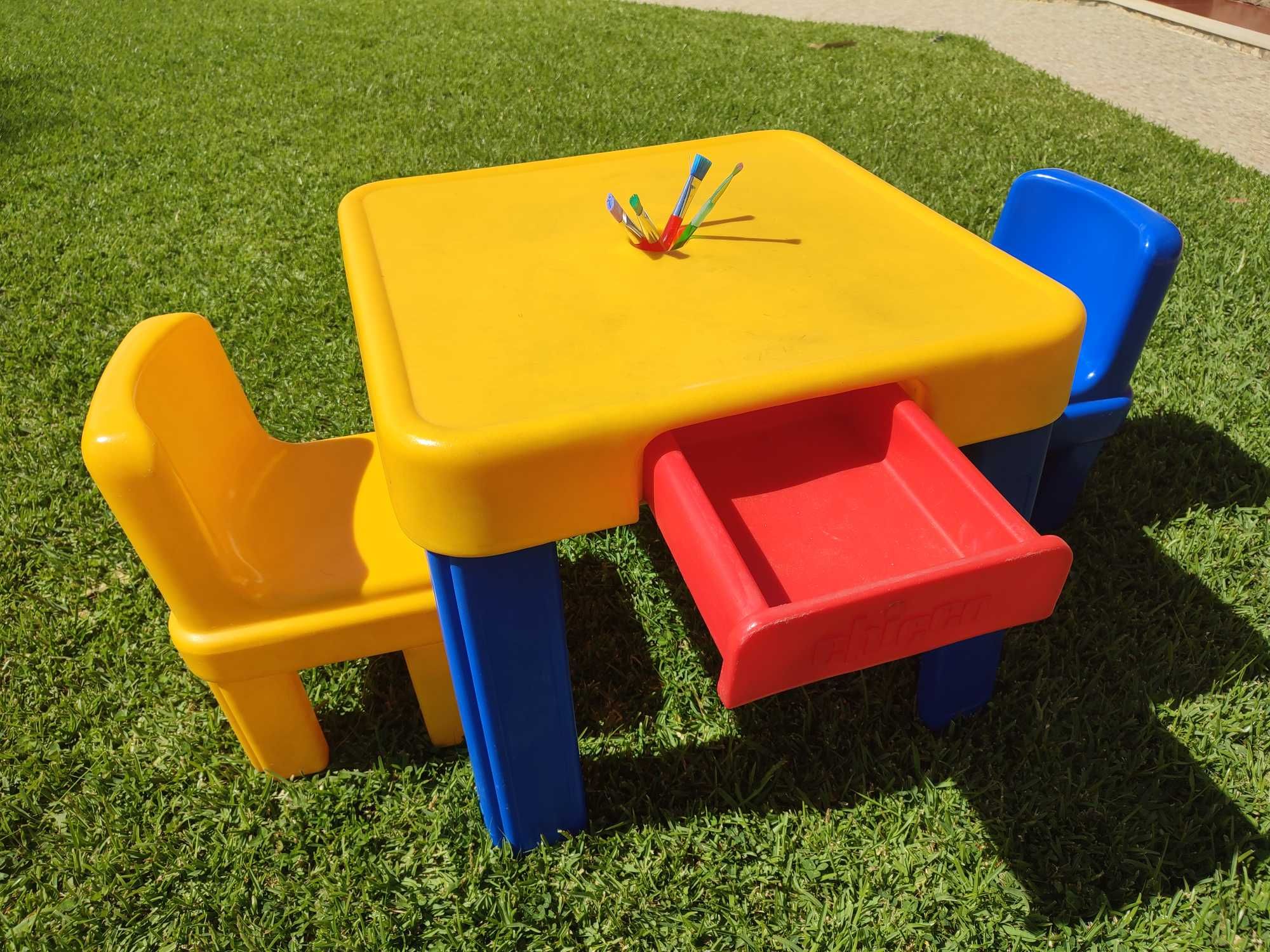 Mesa criança chicco