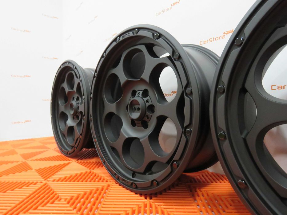 Jantes KMC Dirty Harry  18 x 8.5 et +18 6x114.3 CB66.1 Look Beadlock