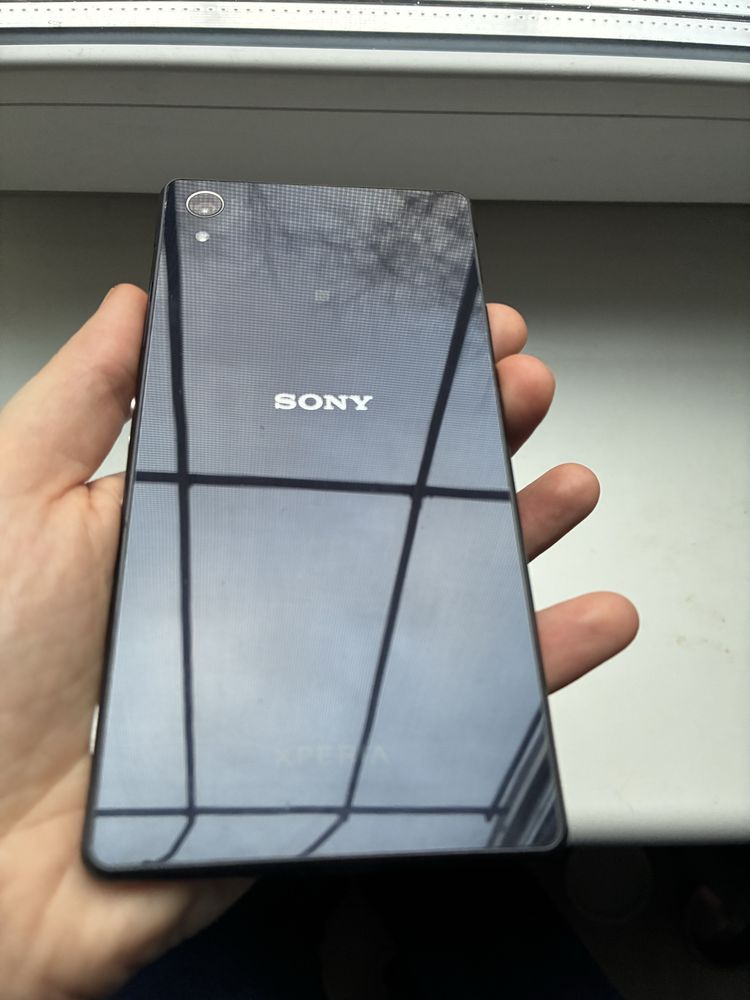 Смартфон Sony Xperia Z2 D6502 Black з чохлом