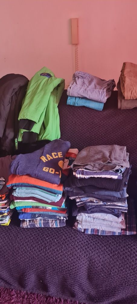 Lote de roupa de menino