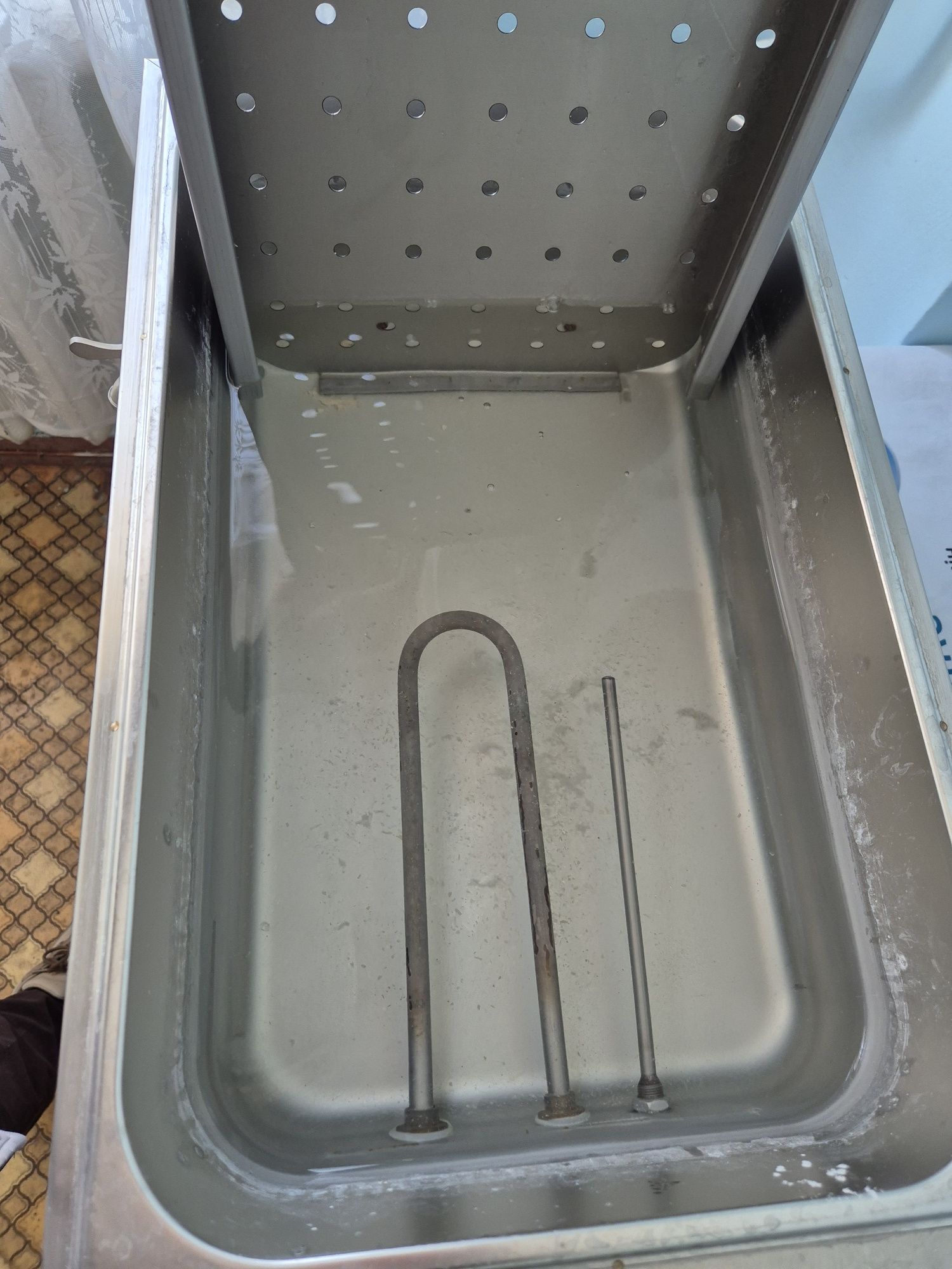 Баня лабороторна водяна.