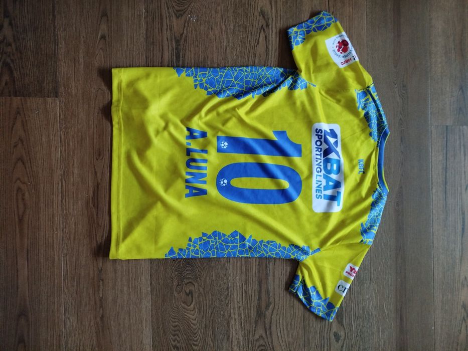 Camisolas oficial do Kerala Blasters