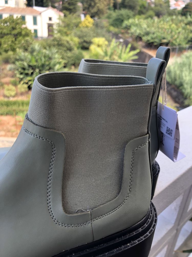 Botas verdes stradivarius