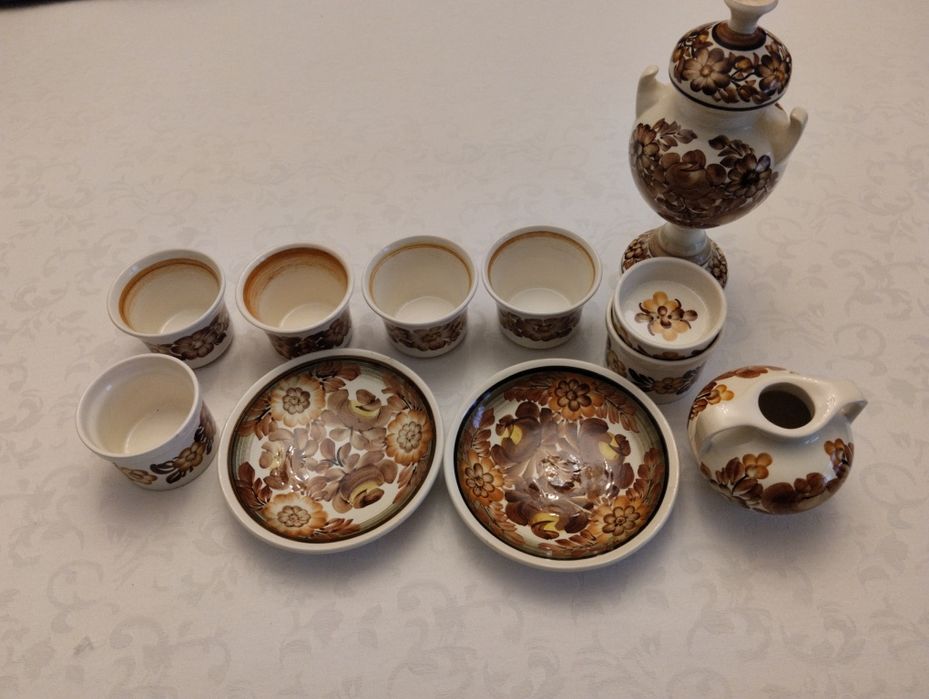 Sprzedam bardzo stary zestaw produktów z porcelitu firmy Koło
