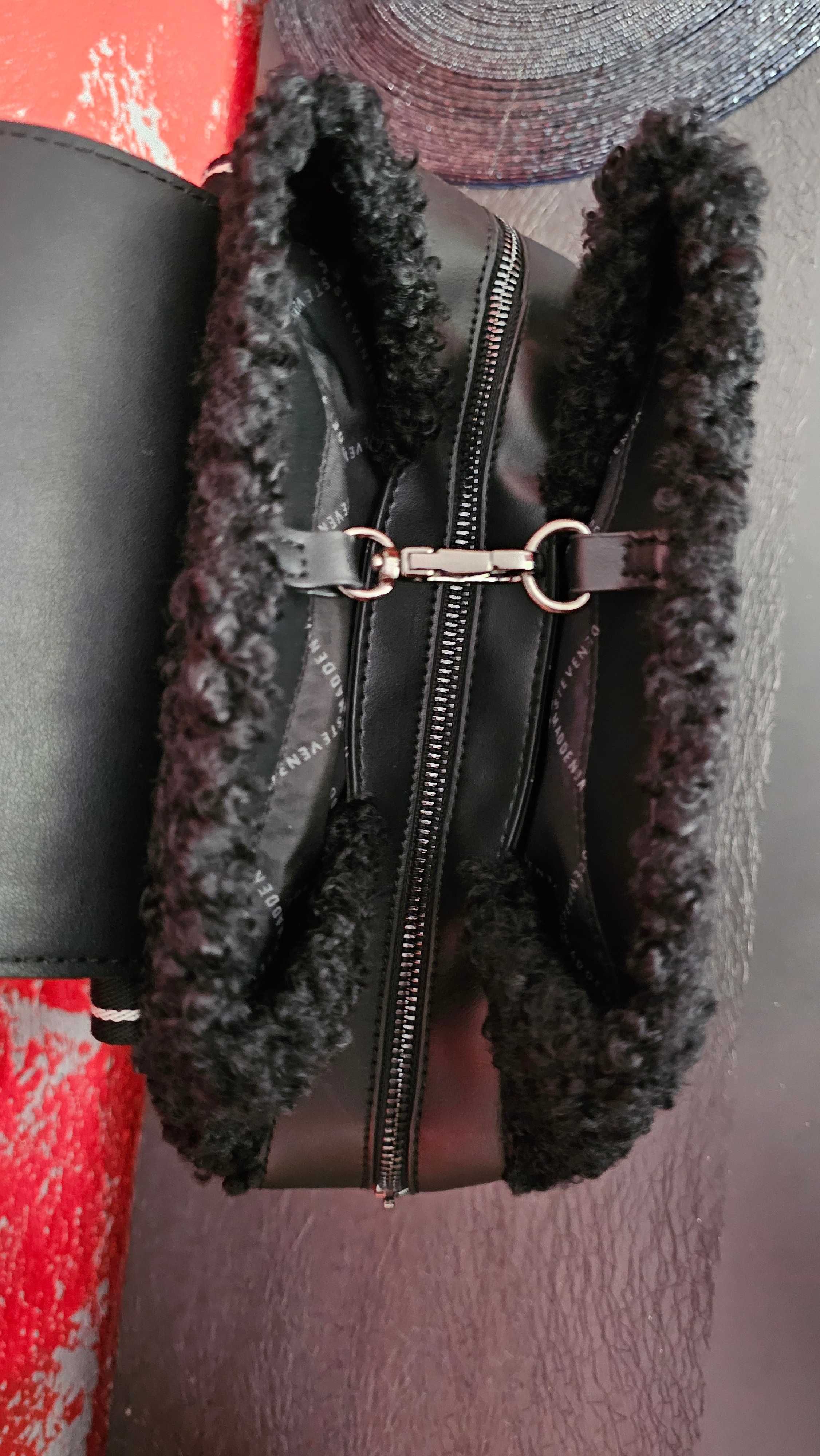 Plecak Steve Madden z czarnym barankiem/misiem