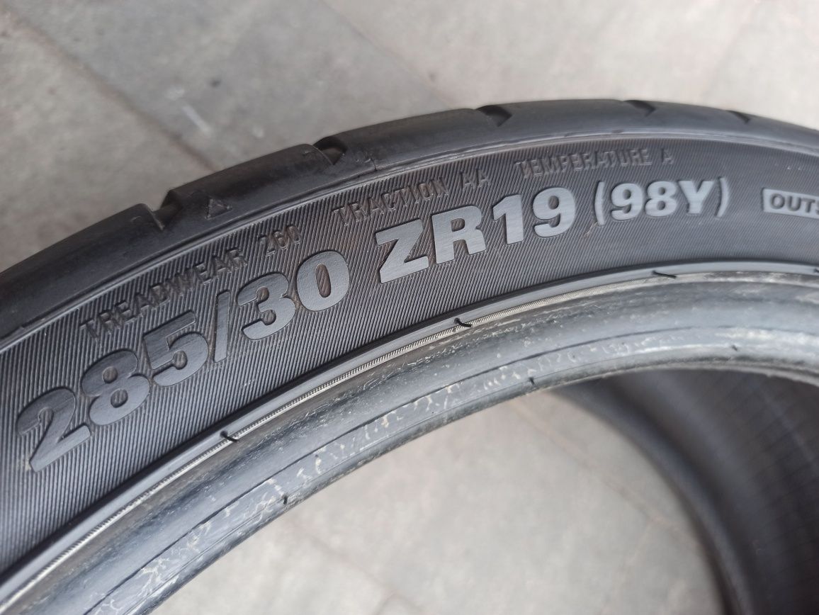 Летняя резина ПАРА 285/30 R19 Kumho Ecsta