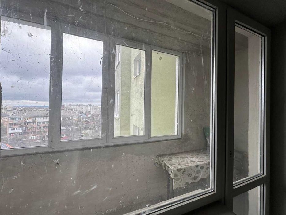 Центр! Здана квартира, 74.5 м2 на 7 поверсі , сирець.