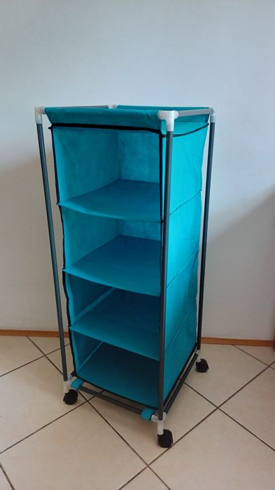 Składany organizer na kółkach