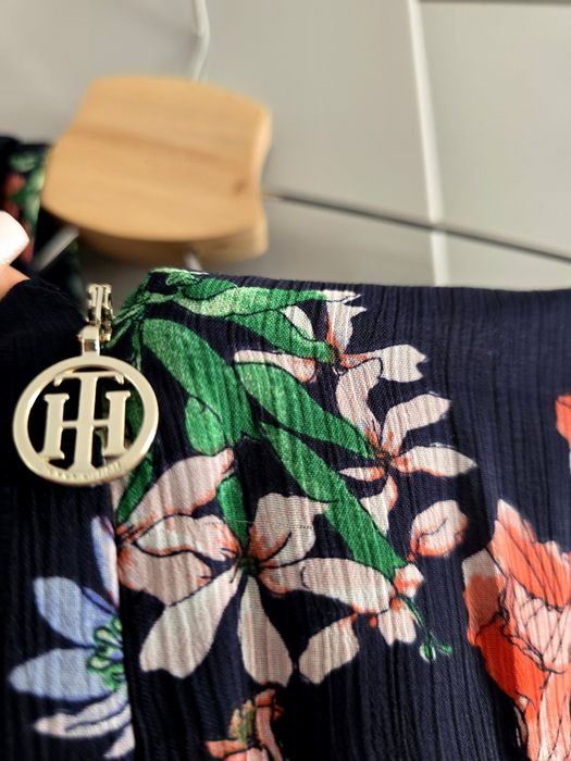 Tommy Hilfiger - zwiewna sukienka w kwiaty rozmiar 6 XS/S