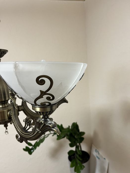 Класична люстра в стилі Барокко