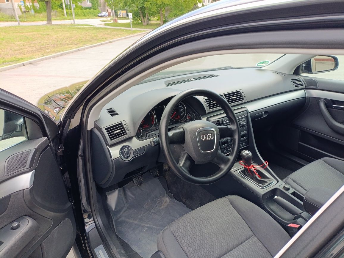 Audi a4, 1.6MPI, klima elektryka alusy