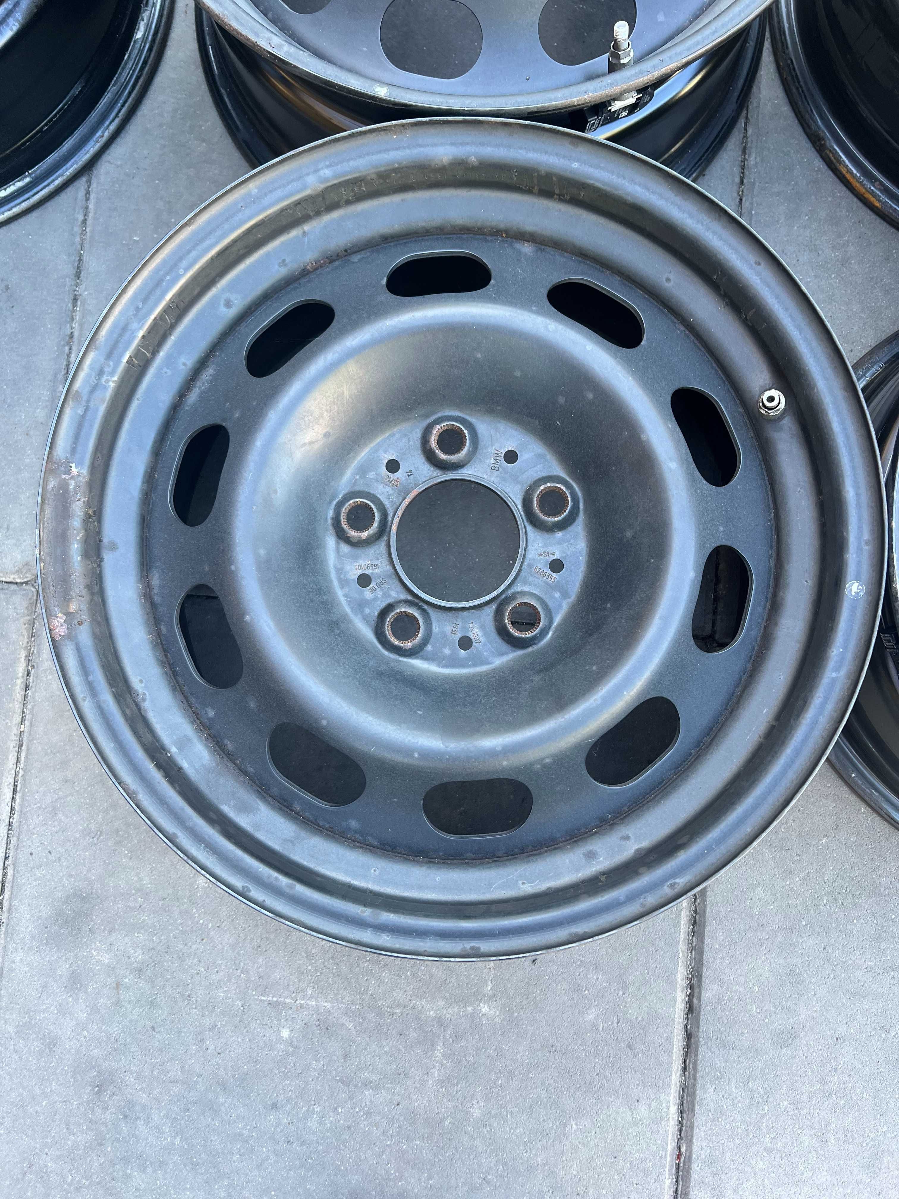 Felgi stalowe 7Jx16H2 ET31 5x120 BMW F30 F36 E91 z czujnikiem TPMS