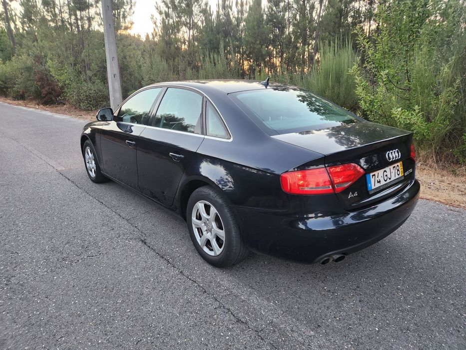 Audi A4 2.0 TDi automático 18 meses de garantia