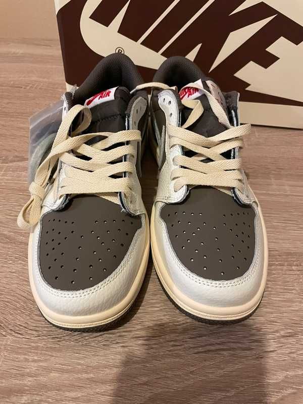 Jordan 1 Retro Low OG SP Travis Scott Reverse Mocha R.41