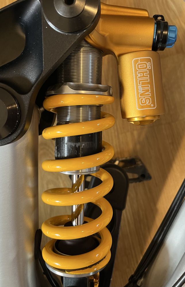Ohlins TTX22 m.2