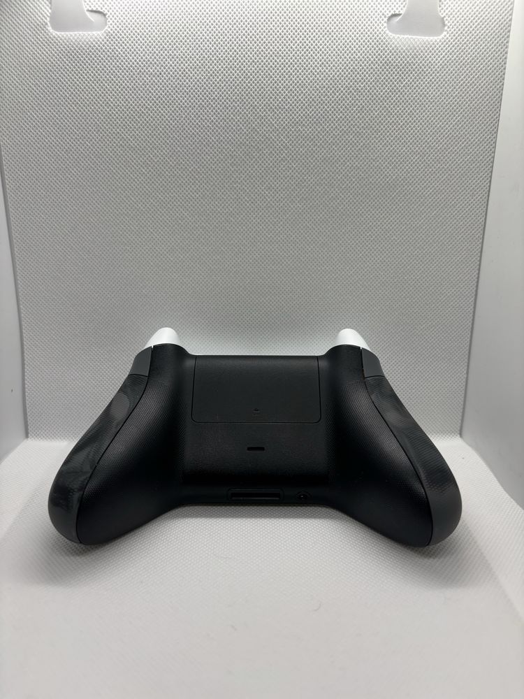 Comando Xbox Series Lunar Shift
