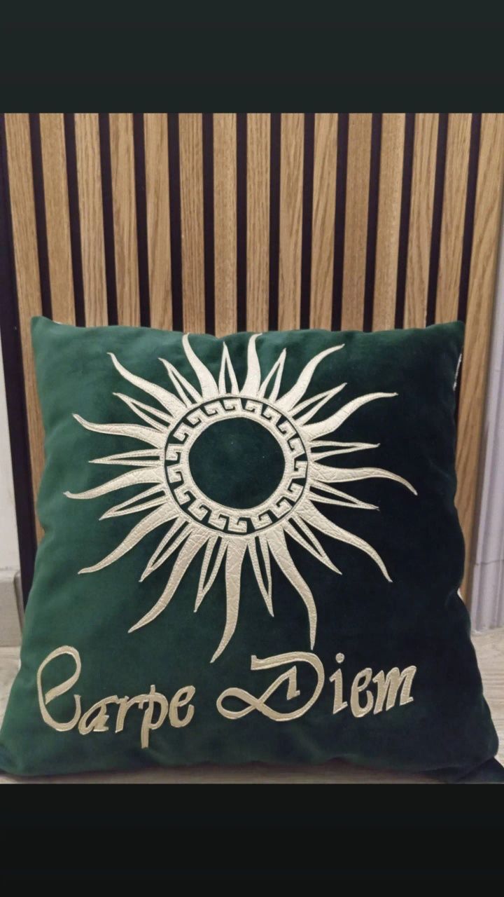 Almofadas Temáticas–Estilo, Conforto e Personalidade na Sua Decoração