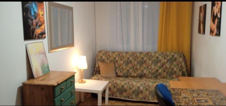 Wynajem samodzielnego pokoju jednoosobowego