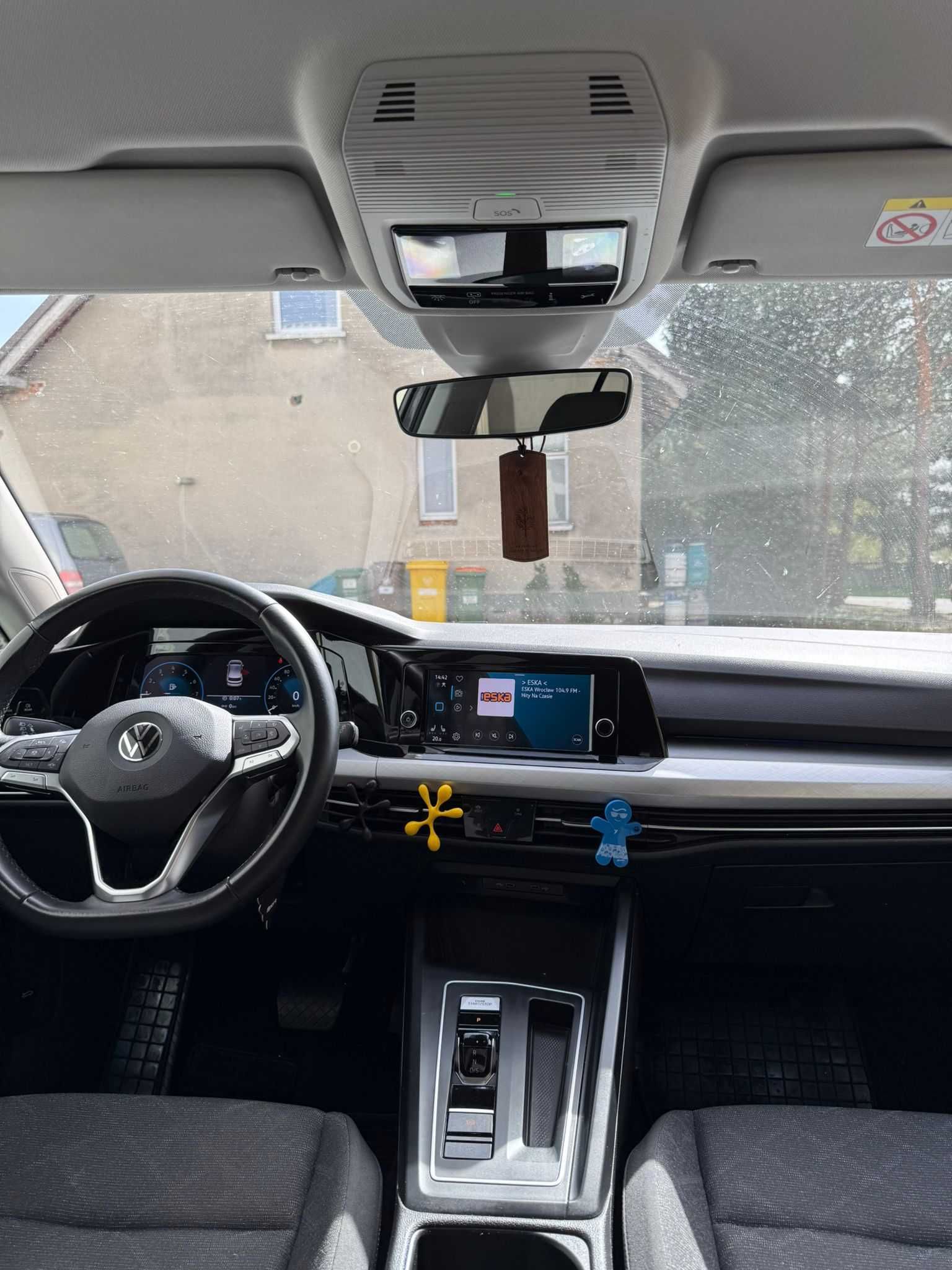 Volkswagen Golf VIII 1.0 eTSI 110KM 2020 rok