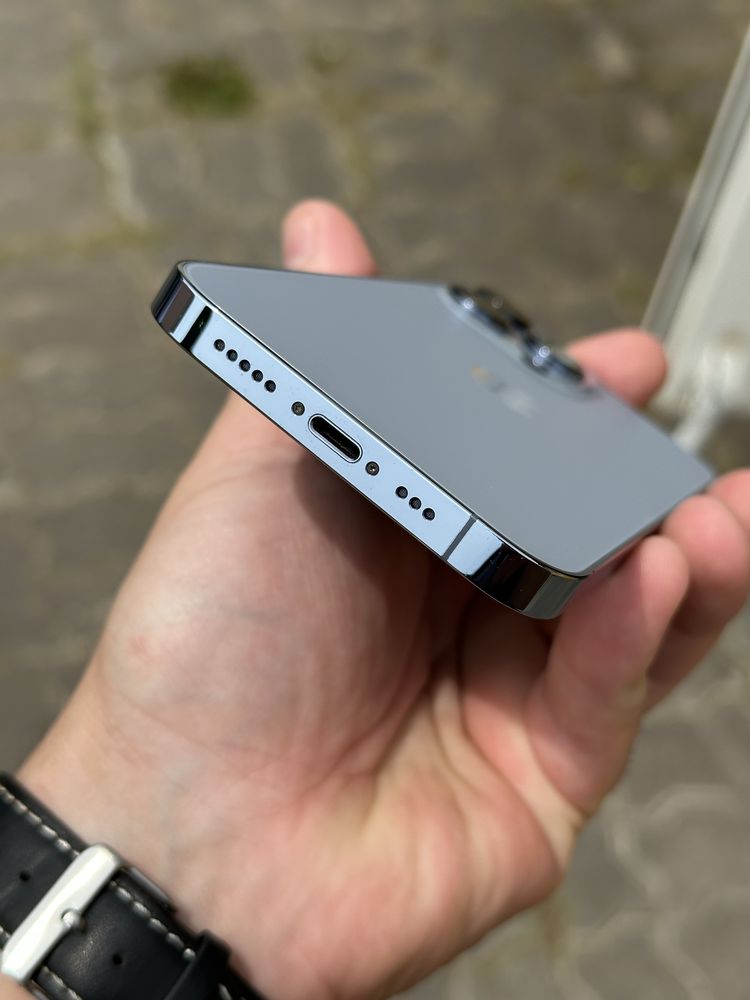 Iphone 13Pro ІДЕАЛ (100% акб оригінал)