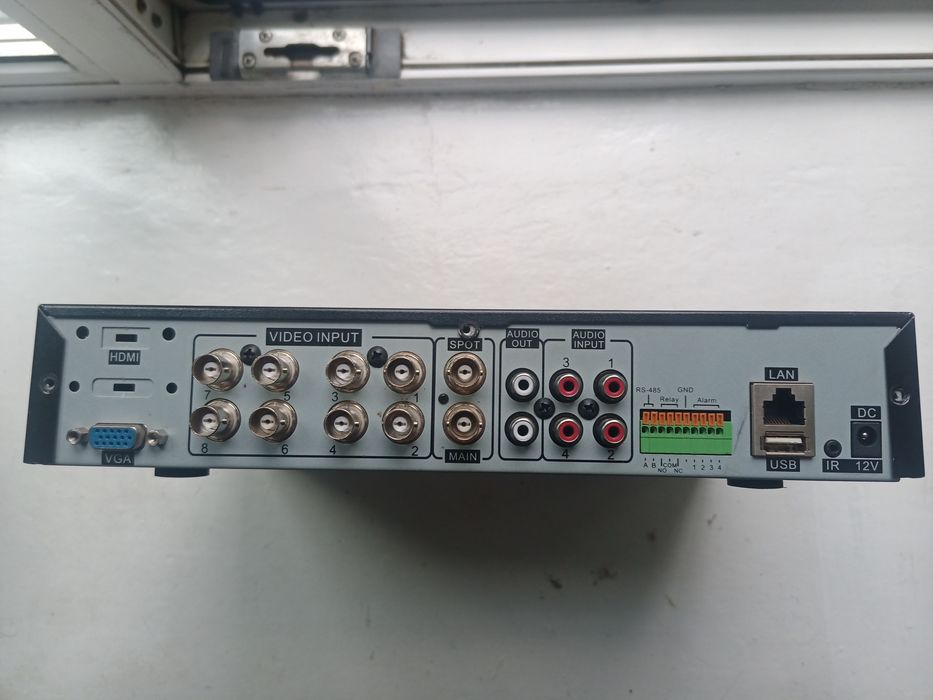 Продам набор видео регистратор ПАРТИЗАН с пультом и 4 шт купальные кам