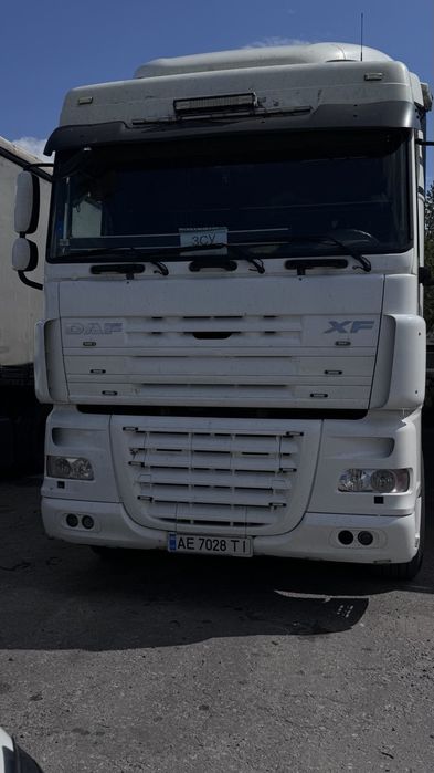 Фура DAF XF 105.460