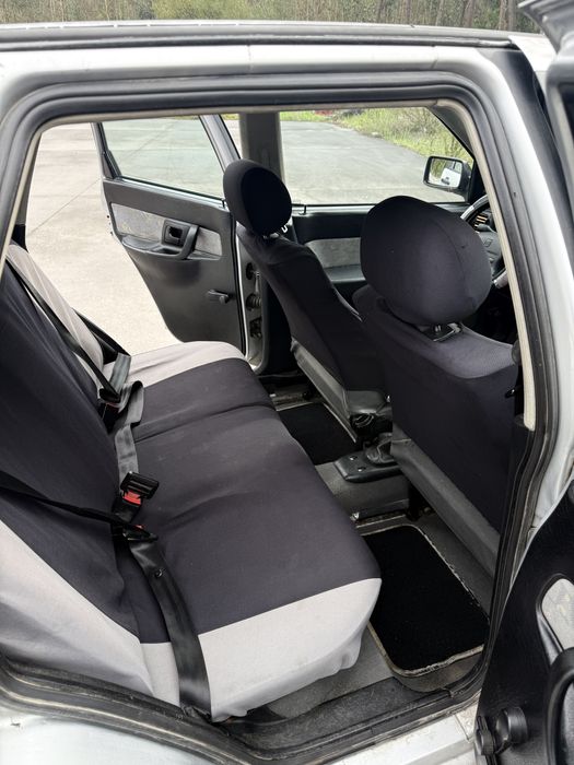 Seat ibiza 1.0  carro muito bom e economico