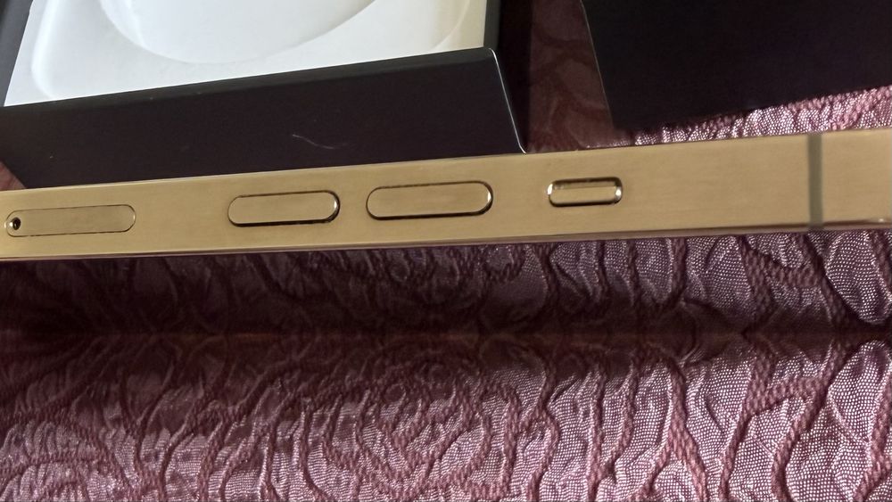 Vendo iPhone 13 Pro Gold - 128 GB