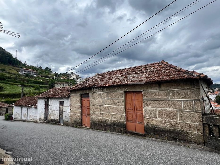 Moradia T0 Venda em Fornos,Castelo de Paiva