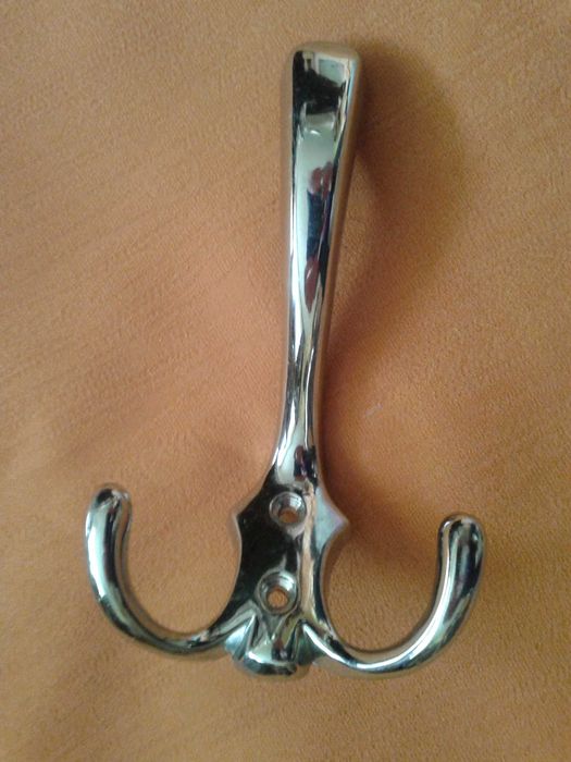 Wieszak ścienny metalowy.Zawieszka,haczyk.Hak
