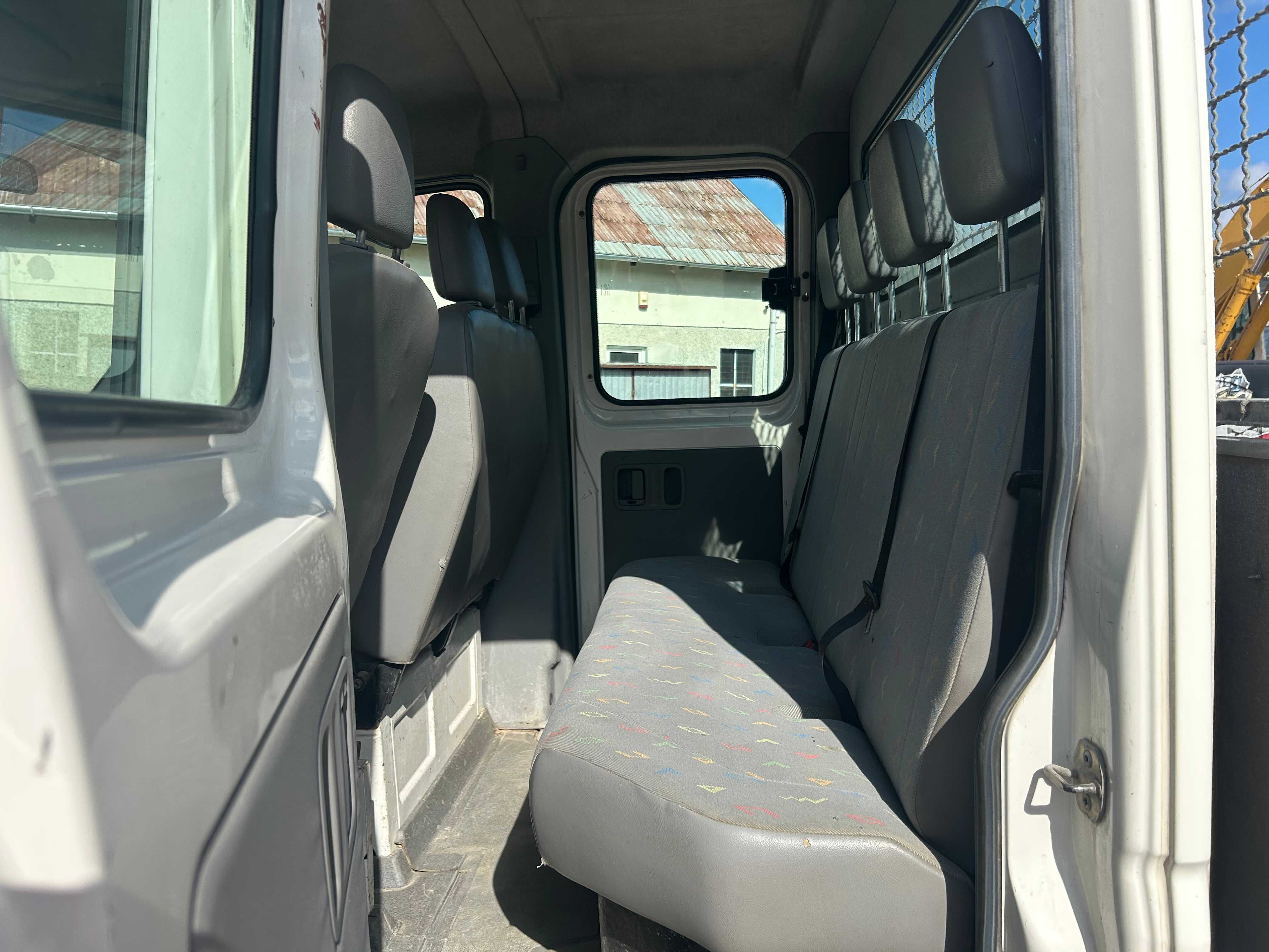 VW Crafter 7-osobowy  2.5 TDI   136KM