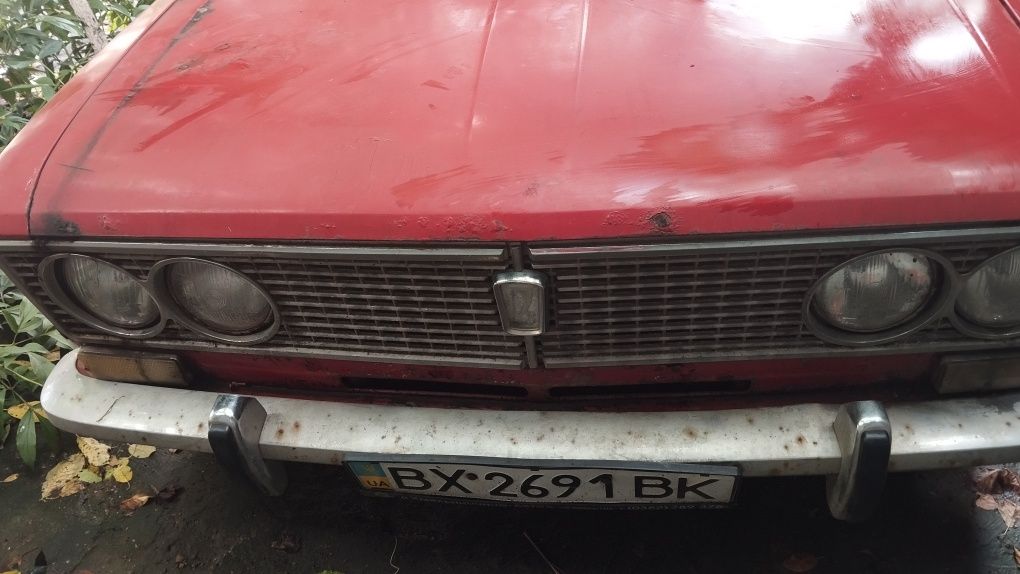 Автомобіль ВАЗ 2103