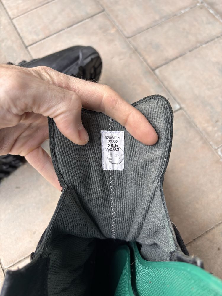 Nowe buty wojskowe 928/MON