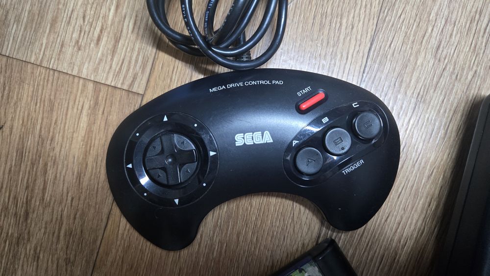 SEGA Mega Drive 2 (PAL)